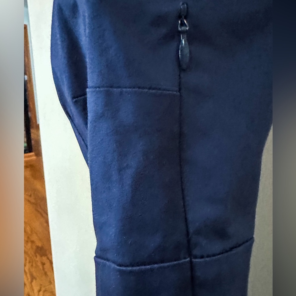 Boden navy blue, sleeveless, mid length, sheath dress. Sequin detail around neck - Picture 3 of 6